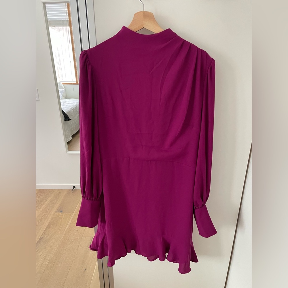 Express dress, never worn